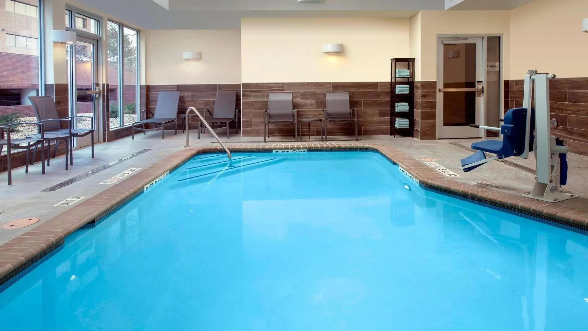 Fairfield Inn & Suites By Marriott Denver Tech Center North Hotel